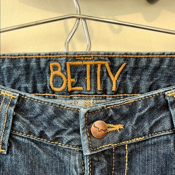 Kimes Ranch Women's Betty Jeans - Picture 4 of 5